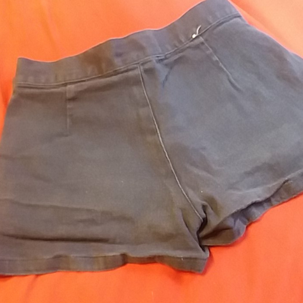 Skorts - Picture 4 of 5